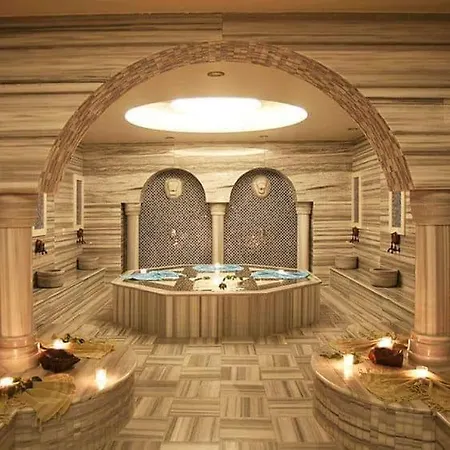 아파트 Gold City Luxury Appartments 9 *